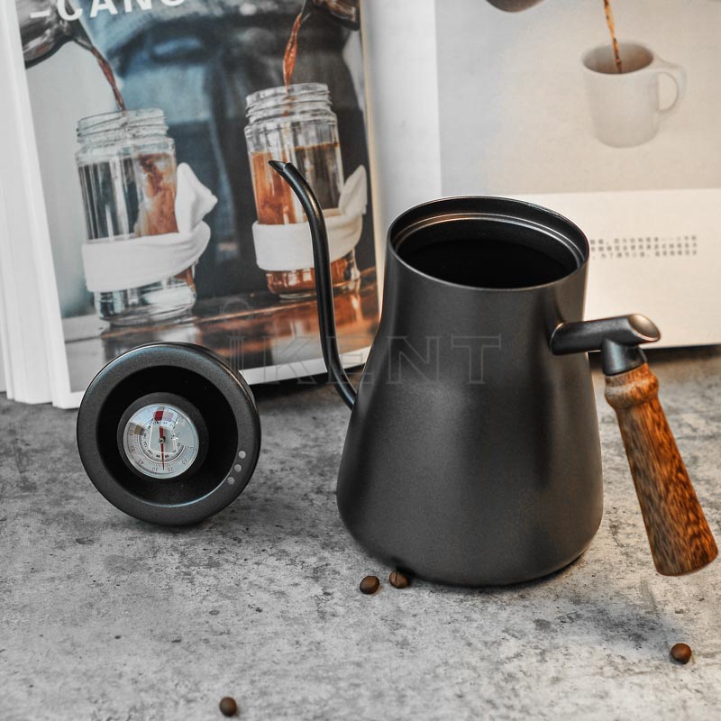 Gooseneck coffee kettle for precise water flow wooden handle